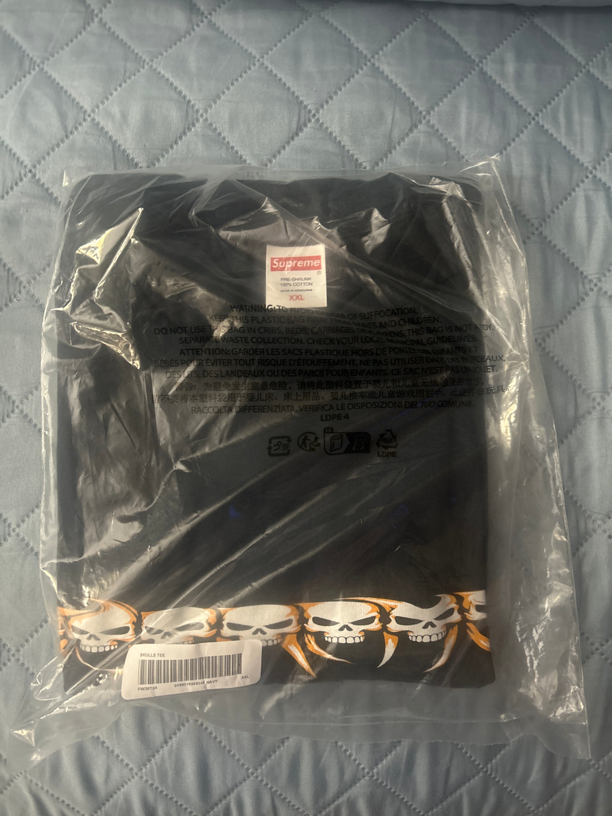 Supreme Skulls Spellout Tee Navy XXL