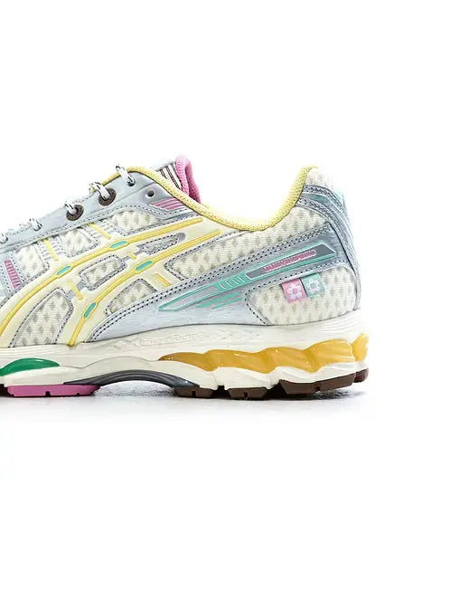 ASICS Gel-Kayano 12.1 Vandy The Pink Vanilla Size 8.5