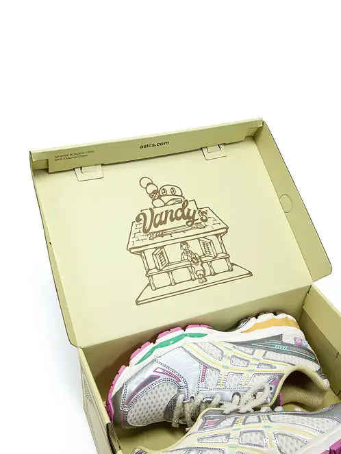 ASICS Gel-Kayano 12.1 Vandy The Pink Vanilla Size 8