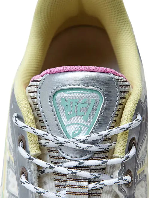 ASICS Gel-Kayano 12.1 Vandy The Pink Vanilla Size 8
