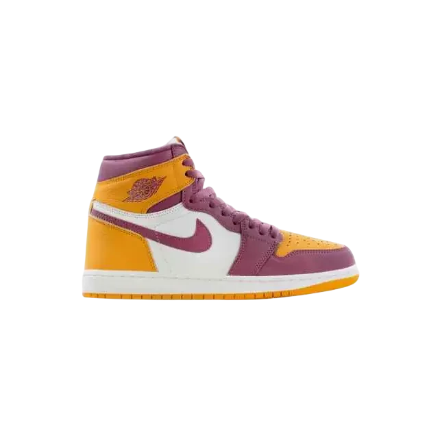 Jordan 1 Retro High OG University Gold/Light Bordeaux (’Brotherhood’) - 9.5 - Sneakers