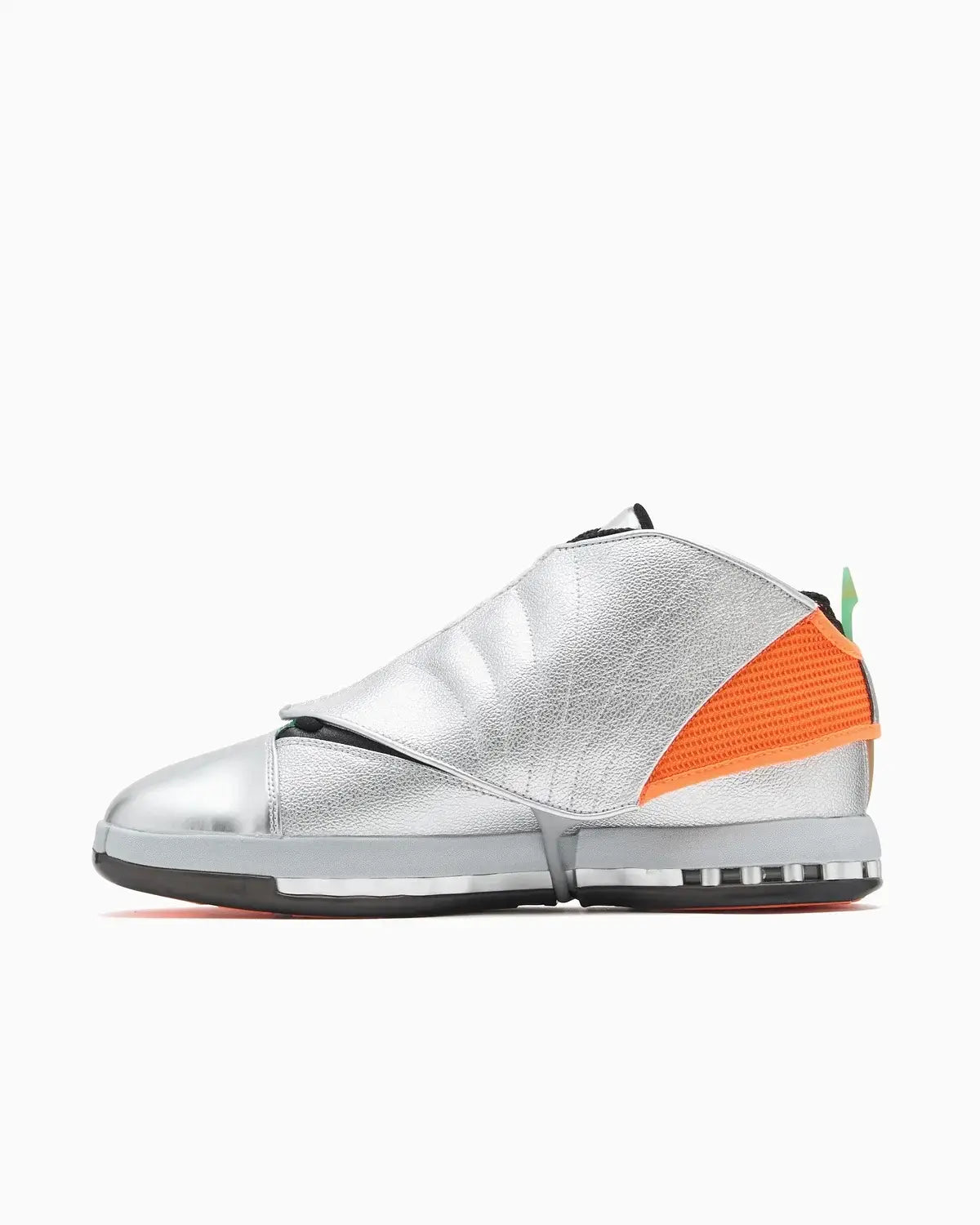 Jordan 16 x Free the Youth OG Size 8