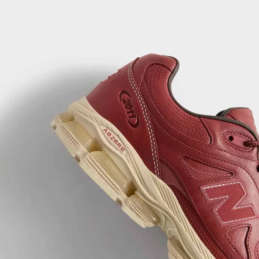New Balance x Ronnie Fieg 2011 Bossa Nova/Breakfast Tea Size 11