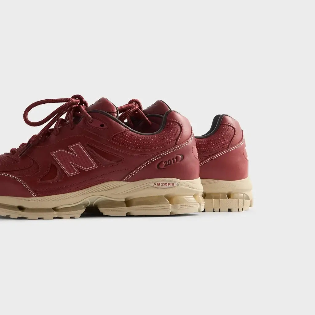 New Balance x Ronnie Fieg 2011 Bossa Nova/Breakfast Tea Size 11