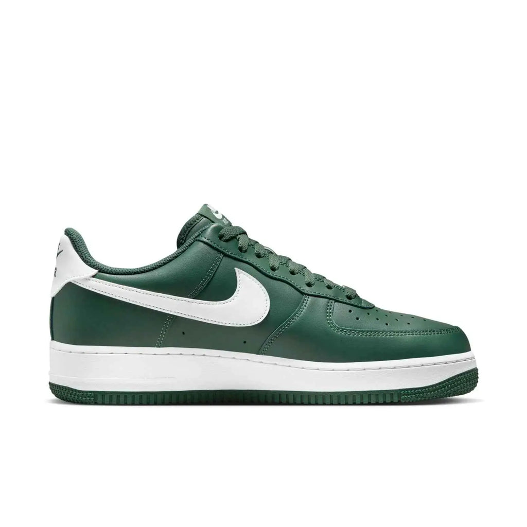 Nike Air Force 1 Low ’07 Fir/White - 10.5 - Sneakers
