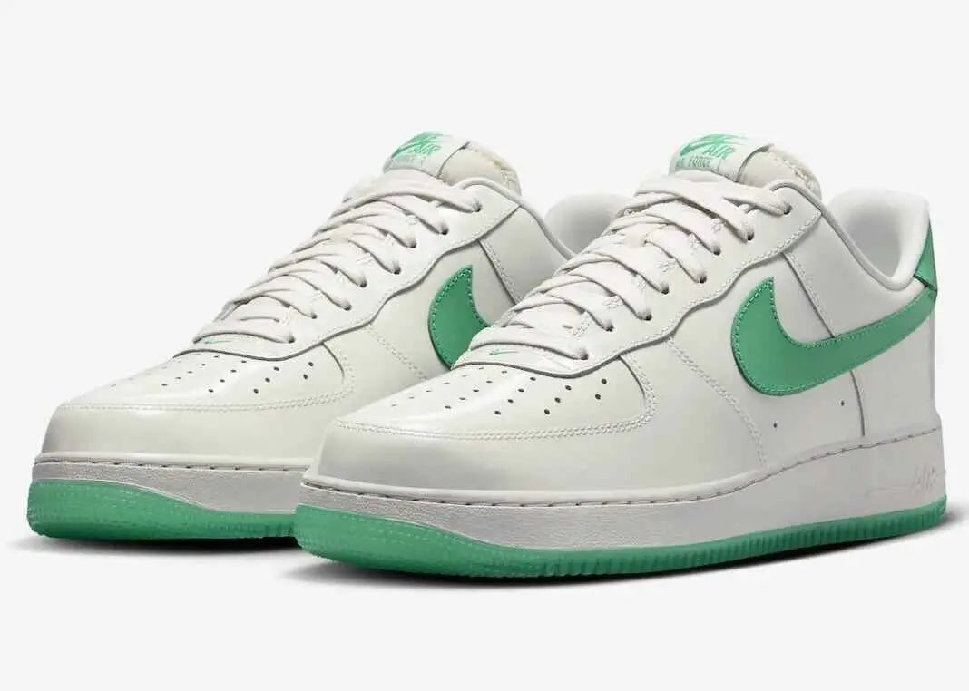 Nike Air Force 1 Low ’07 PRM Patent Platinum Tint/Stadium Green - 10 - Sneakers