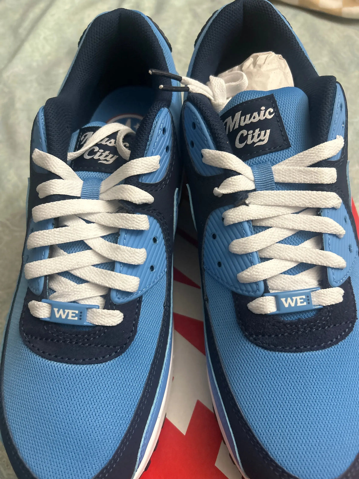 Nike Air Max 90 Tennessee Titans Coast/White Size 11.5