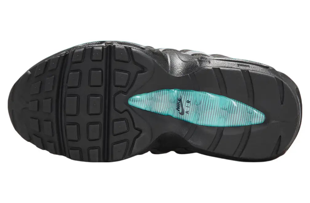 Nike Air Max 95 Black Aurora Green - 10 - Sneakers