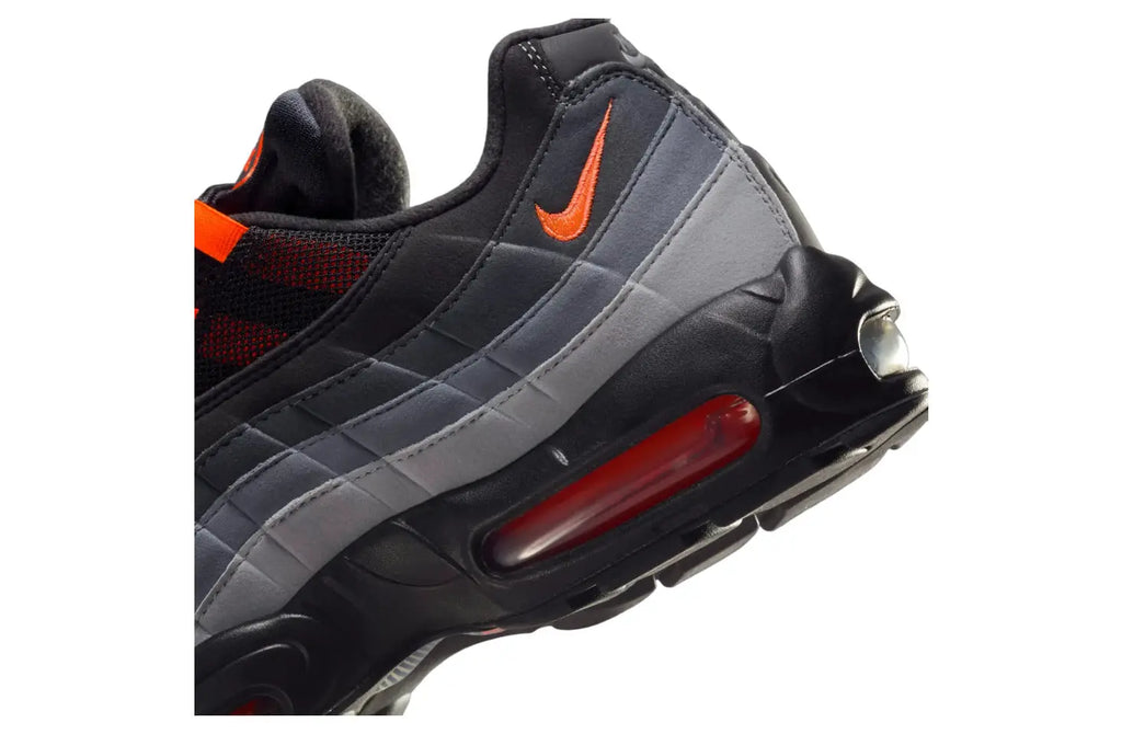 Nike Air Max 95 Black/Hyper Crimson - 10 - Sneakers
