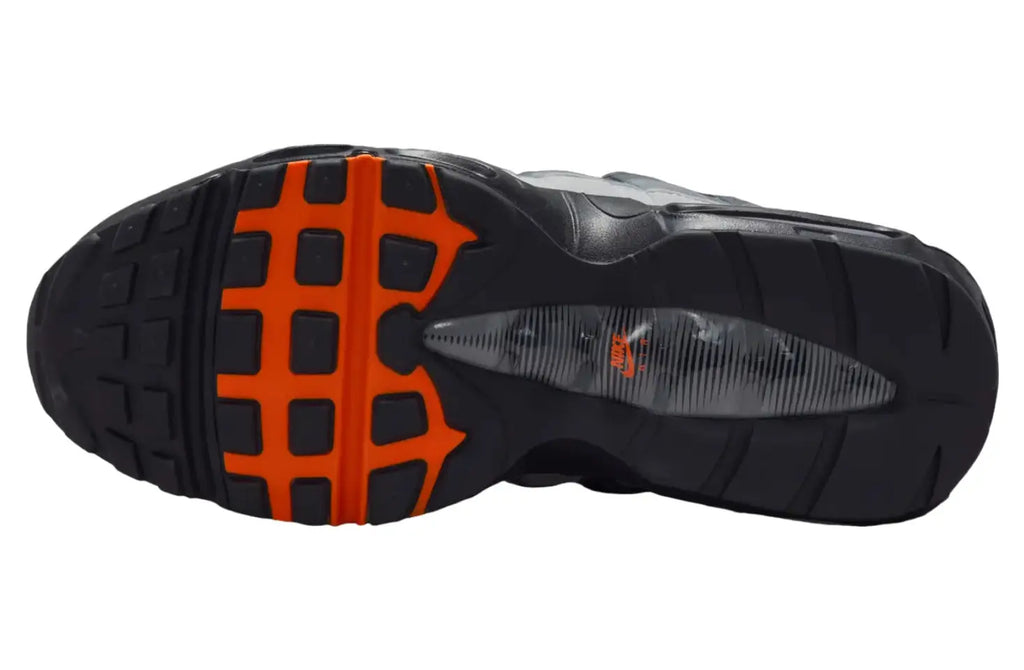 Nike Air Max 95 Black/Hyper Crimson - 10 - Sneakers