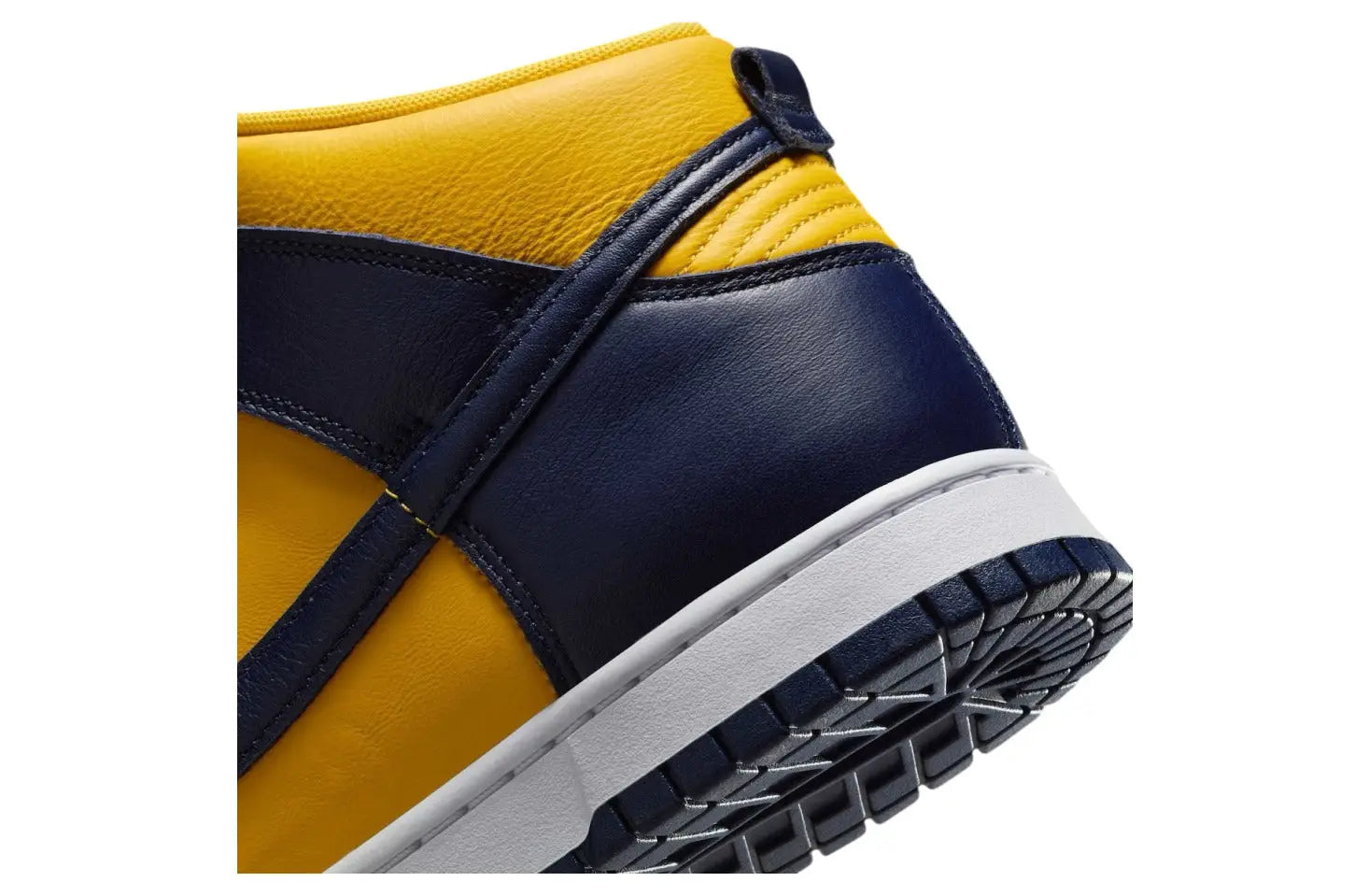 Nike Dunk High Varsity Maize/Navy/White (Michigan) - 10 - Sneakers