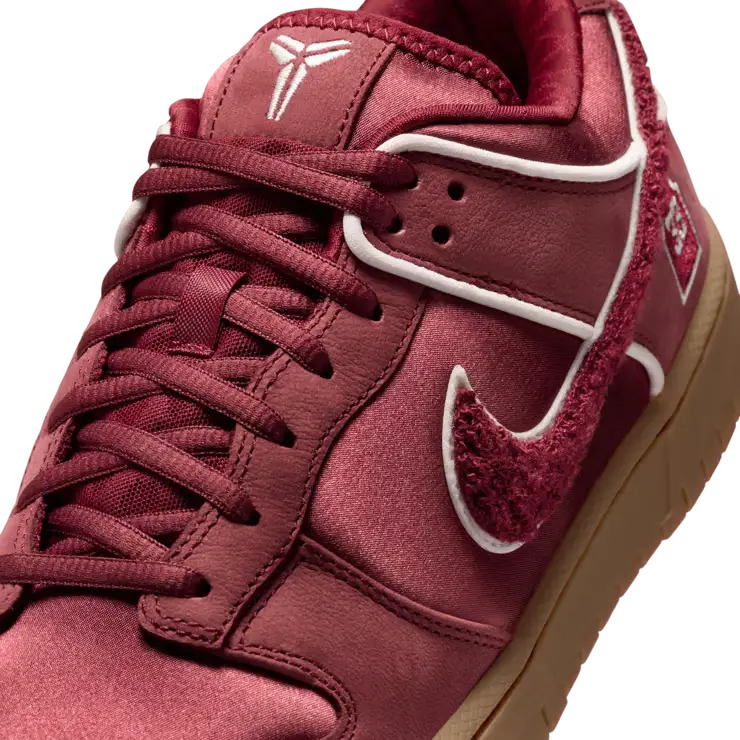 Nike Dunk Low Protro Kobe Bryant Lower Merion Away Size 10.5
