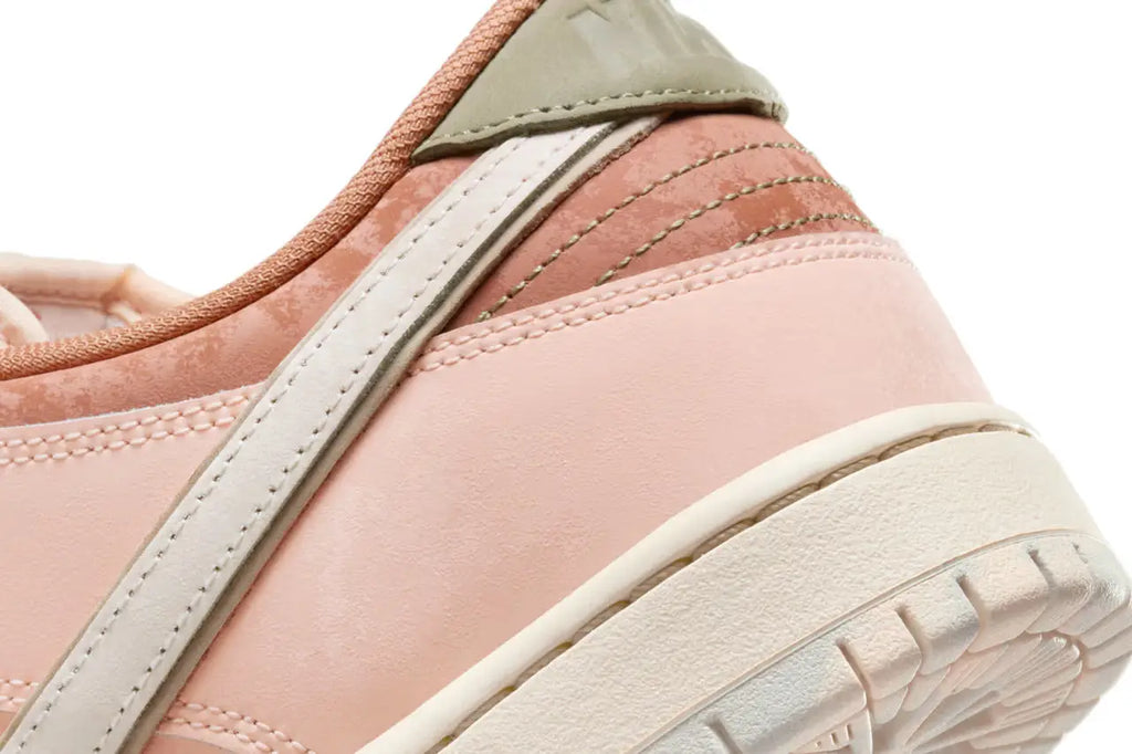 Nike SB Drunk Low Pro Amber Brown/Guava Ice (’Trocadero’) - 10 - Sneakers