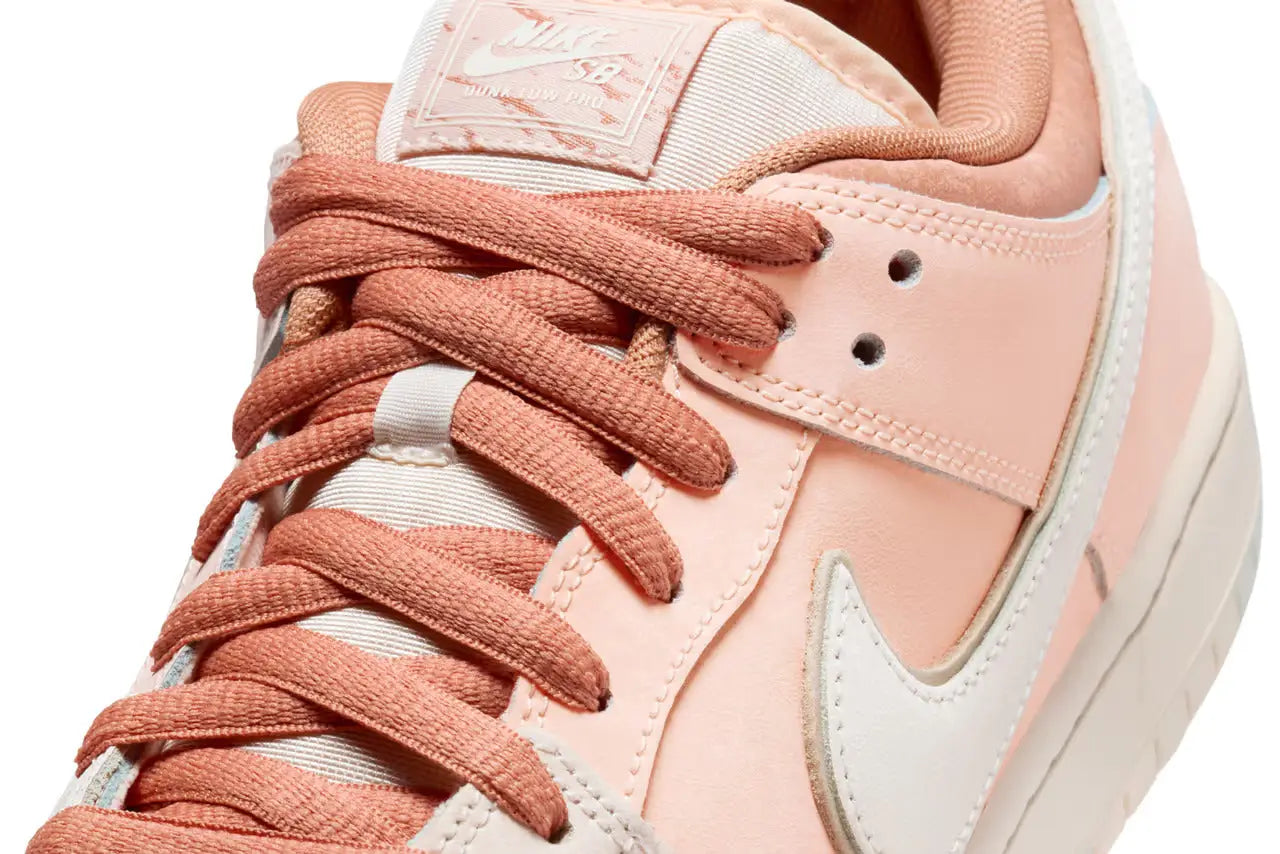 Nike SB Drunk Low Pro Amber Brown/Guava Ice (’Trocadero’) - 10 - Sneakers