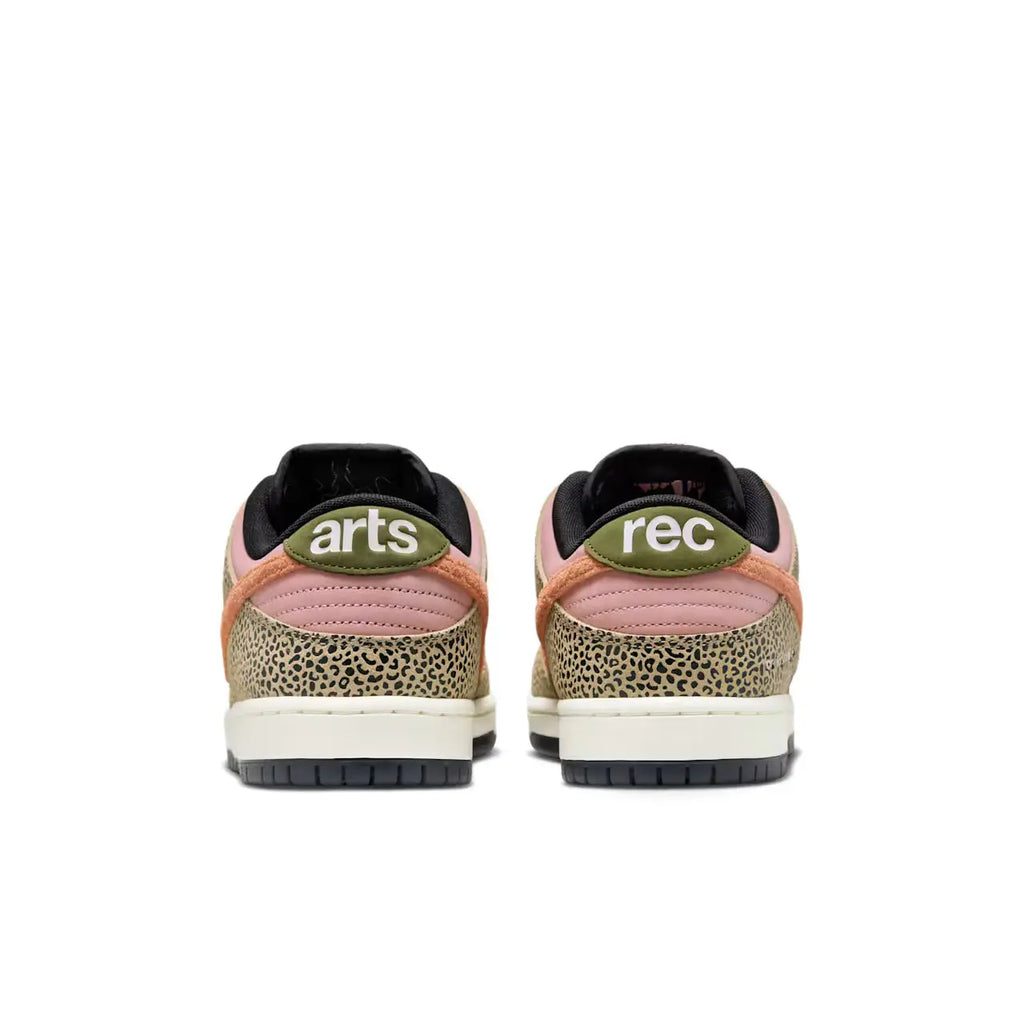 Nike SB Dunk Low Arts-Rec - 10 - Sneakers