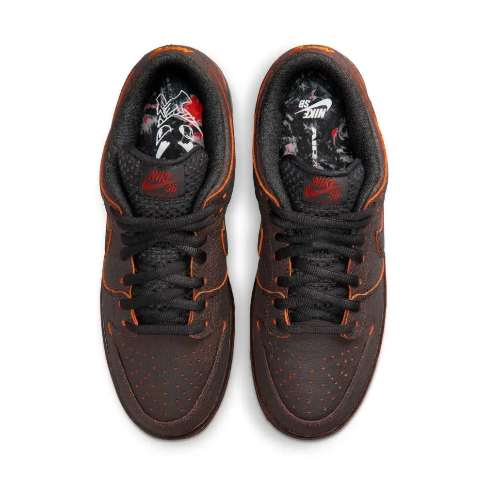 Nike SB Dunk Low Pro PRM Smoke Grey/Campfire Orange (’Krampus’) - Sneakers