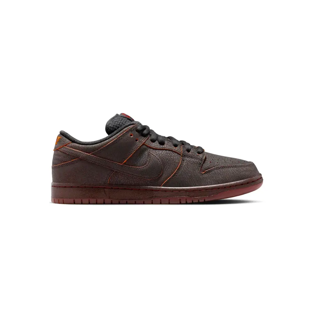 Nike SB Dunk Low Pro PRM Smoke Grey/Campfire Orange (’Krampus’) - Sneakers