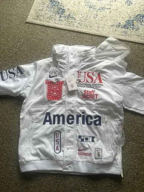 Nike USA x VAA Woven Staff Jacket White/Royal Blue Medium