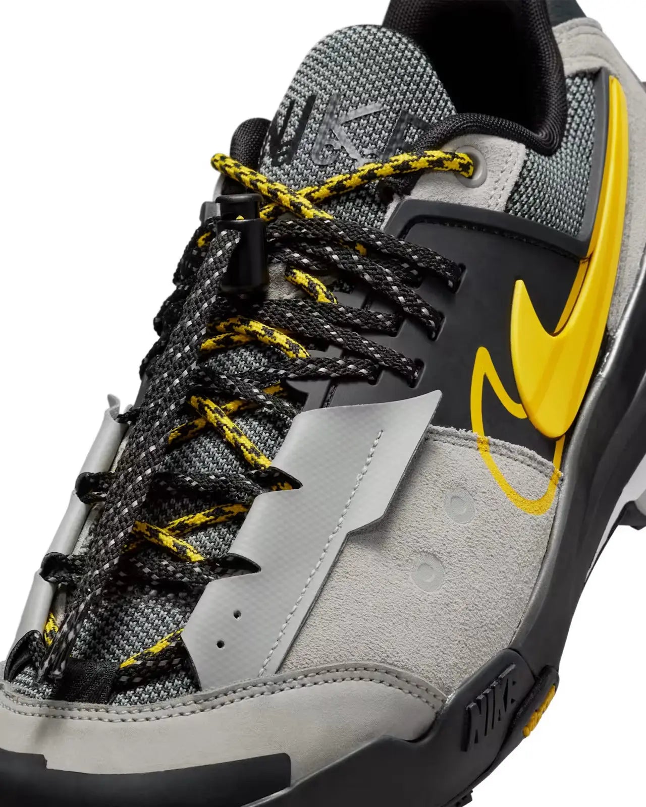 Nike Zegamadome SP Sacai Matte Silver Yellow - 10 - Sneakers