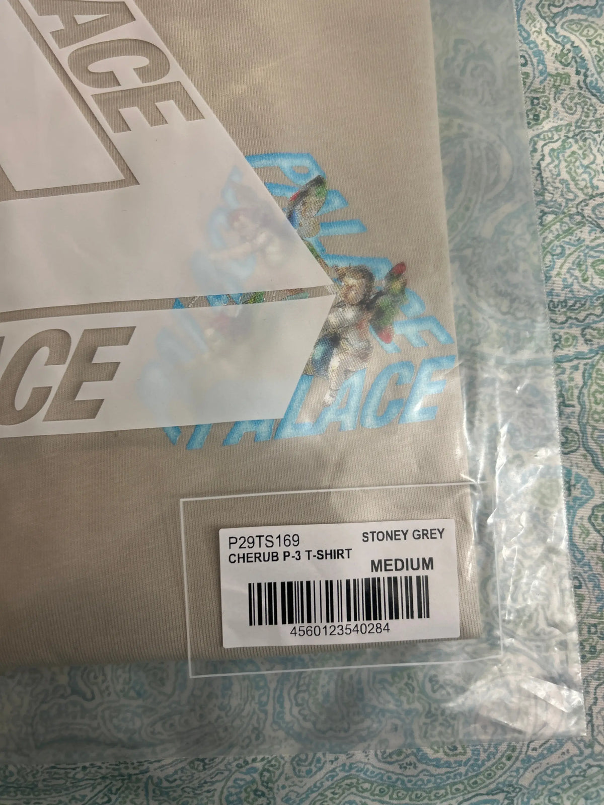 Palace Cherub P3 Tee Grey Stoney Medium