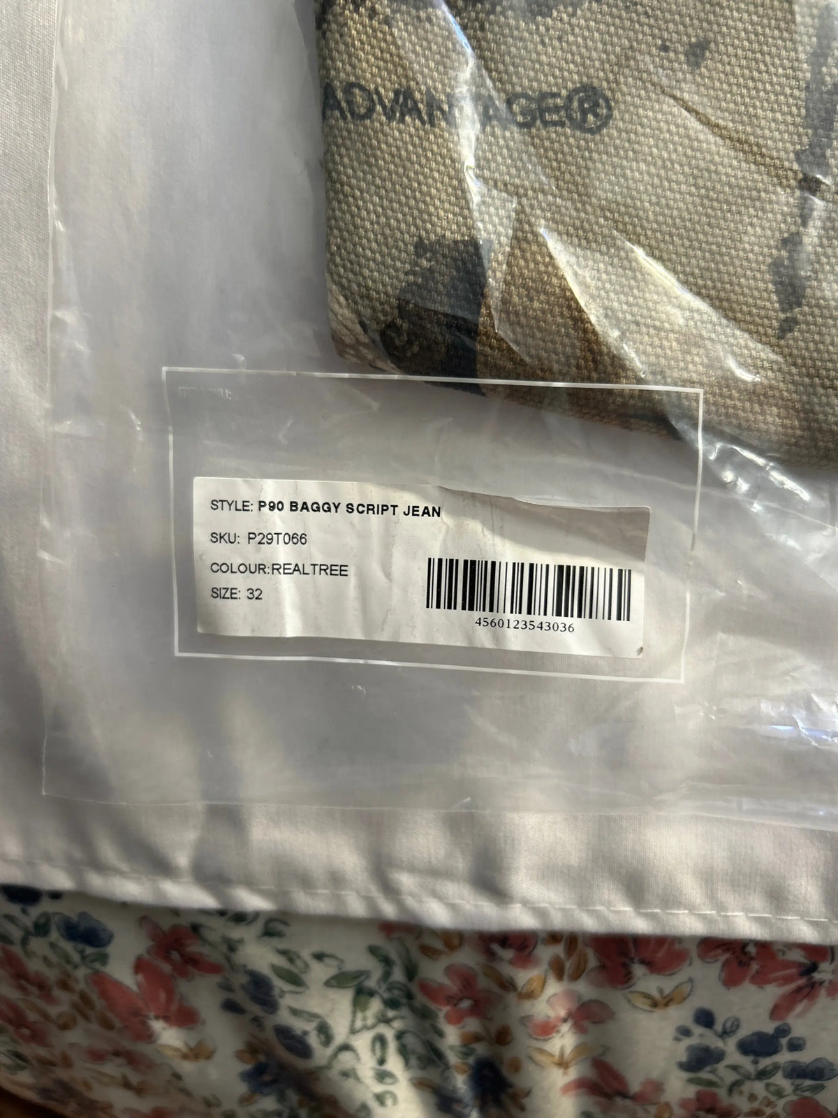Palace P90 Baggy Script Jean Realtree Camo 32"
