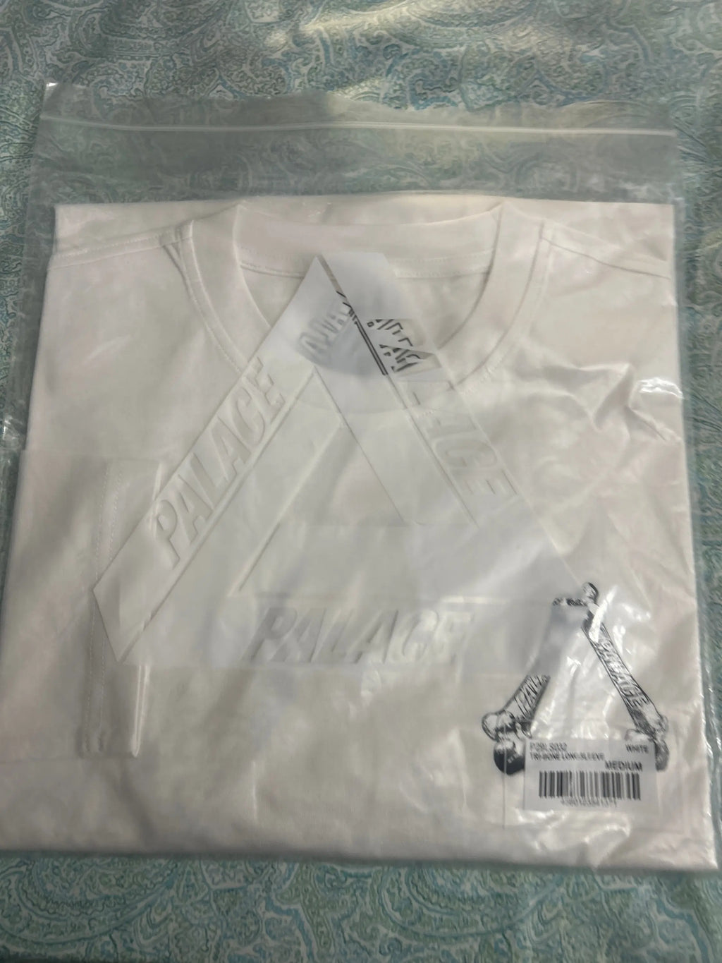 Palace Tri-Bone Long Sleeve Tee White Medium