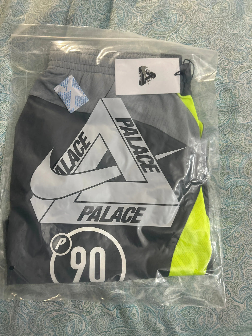 Palace x Nike Total P-90 Shorts Grey Medium