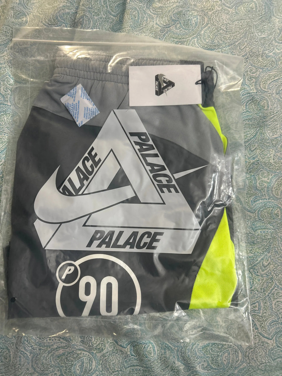 Palace x Nike Total P-90 Shorts Grey Medium