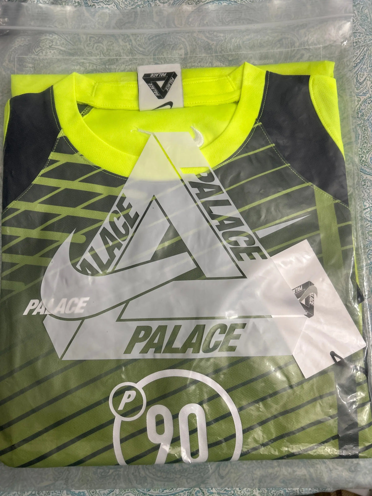 Palace x Nike Total P90 Jersey Volt Medium