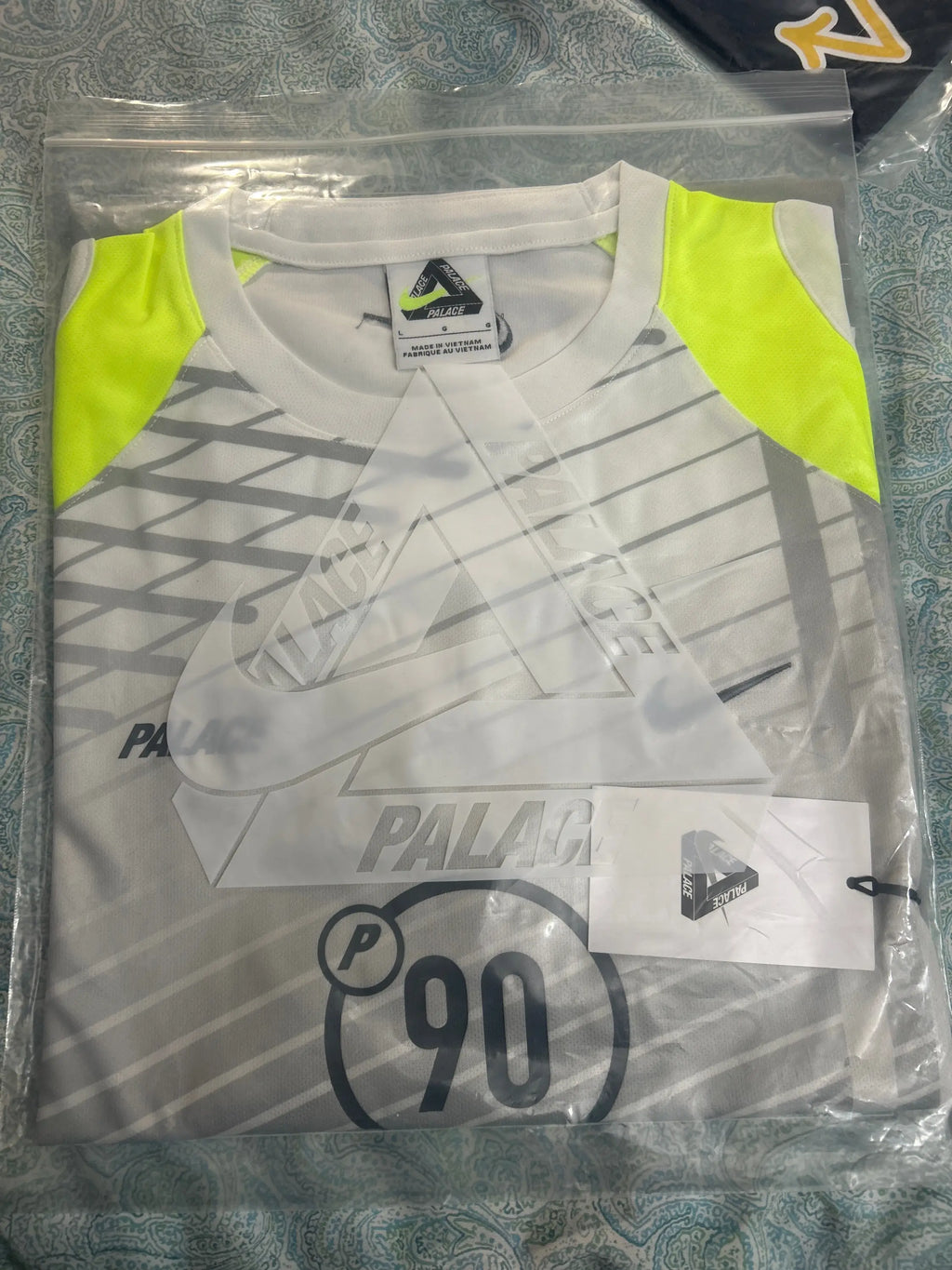 Palace x Nike Total P90 Jersey White Large