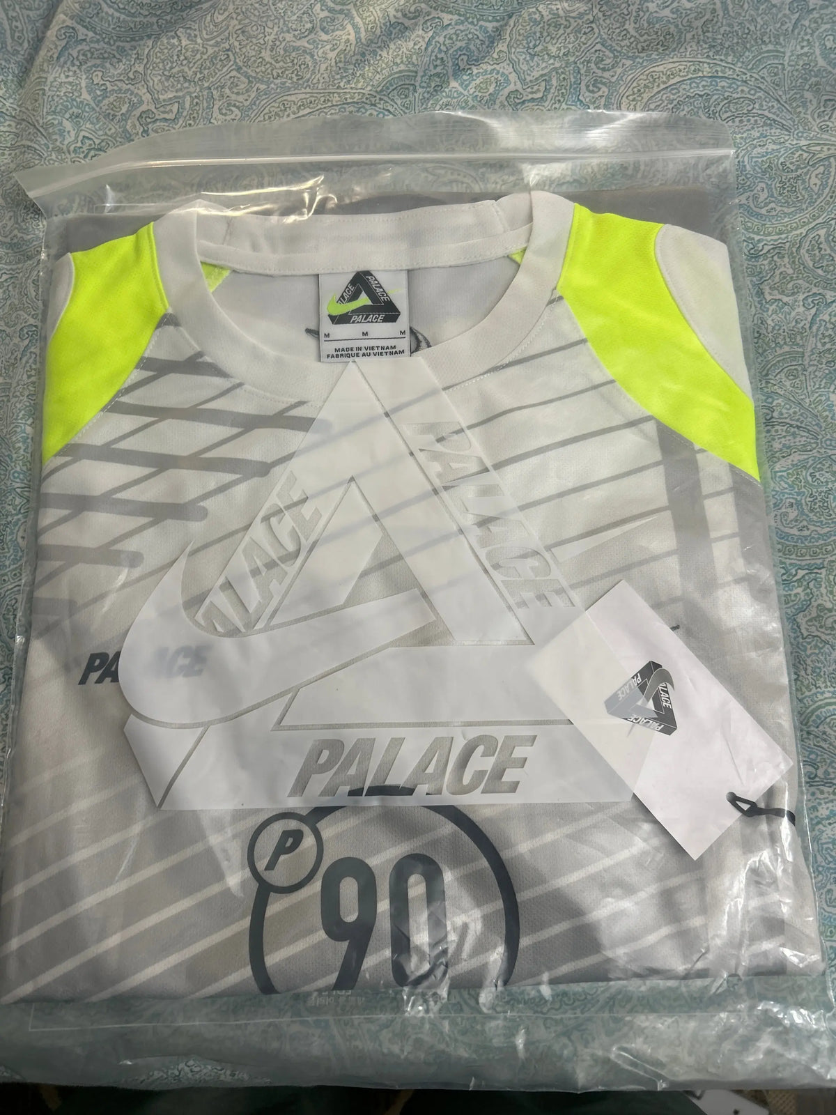 Palace x Nike Total P90 Jersey White Medium