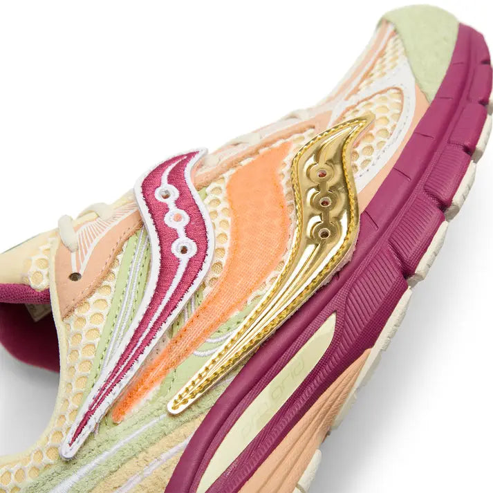 Saucony x Stan Birch ProGrid Guide 7 Cream/Mauve Size 10