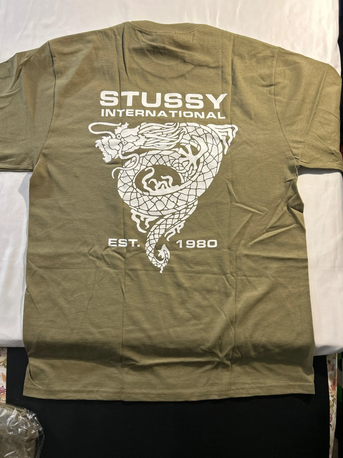 Stussy Dragon Tee Army Medium