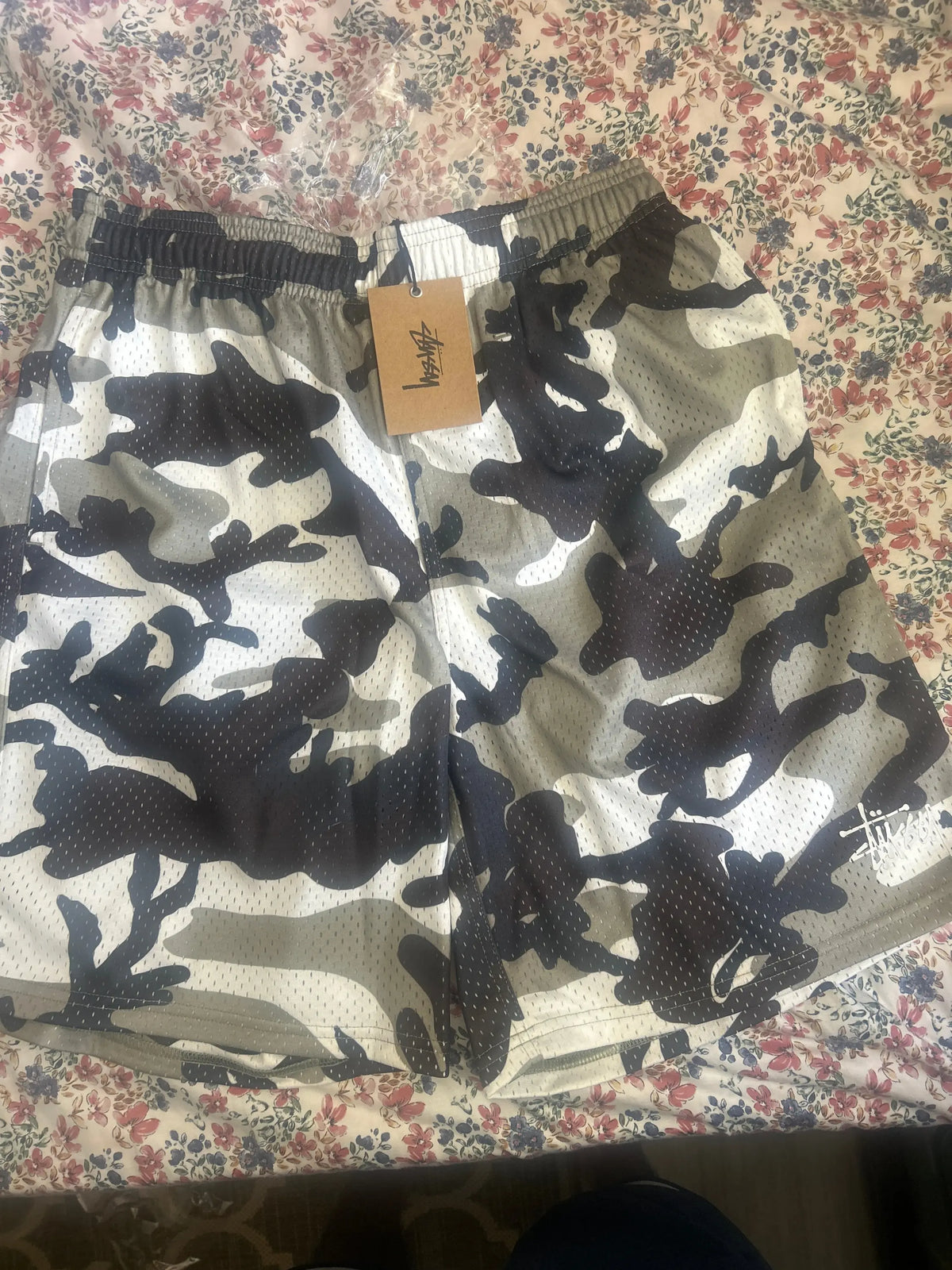 Stussy Mesh Shorts Snow Camo Medium