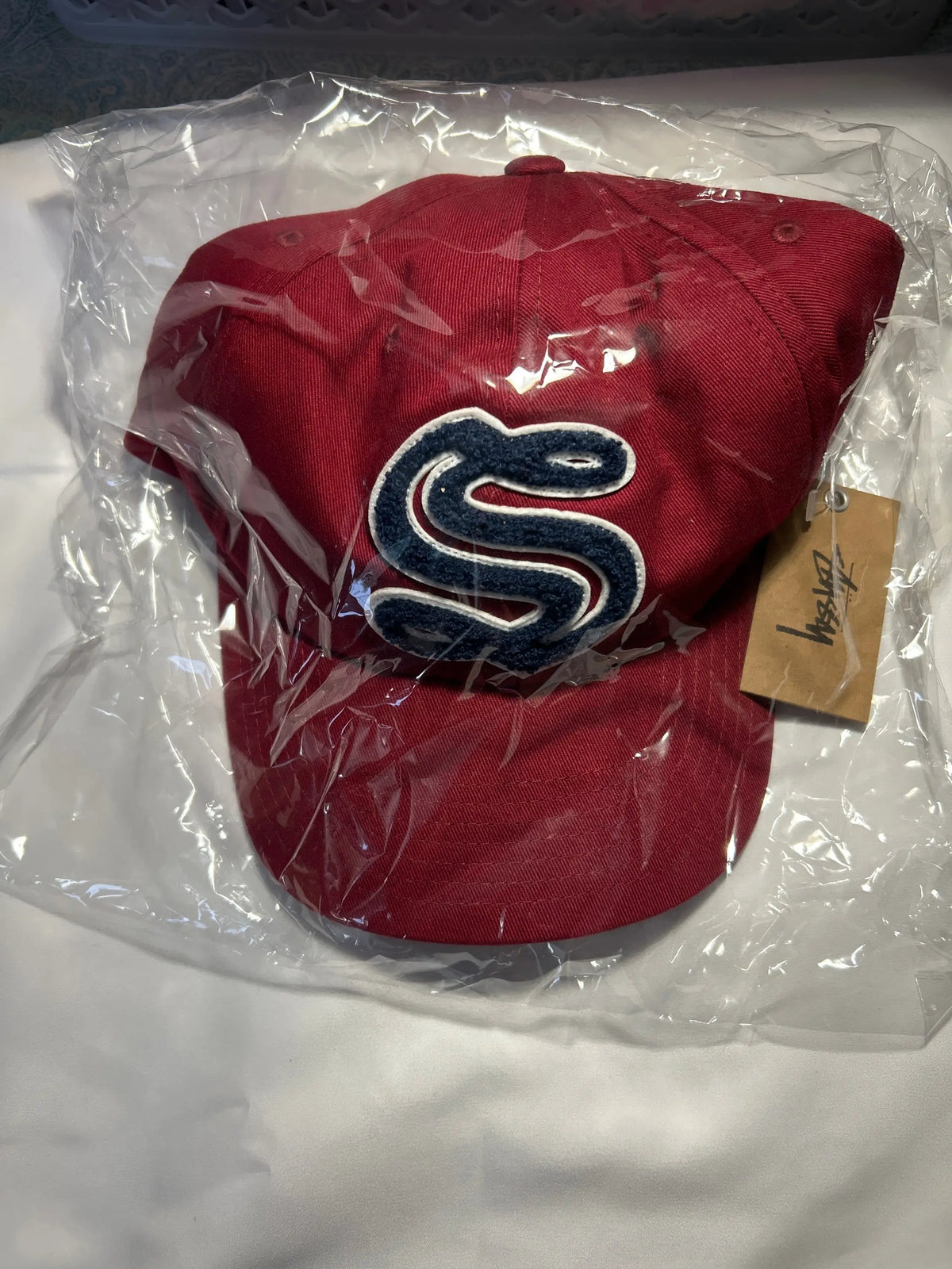 Stussy Mid Depth Gothic Chenille S Snapback Wine