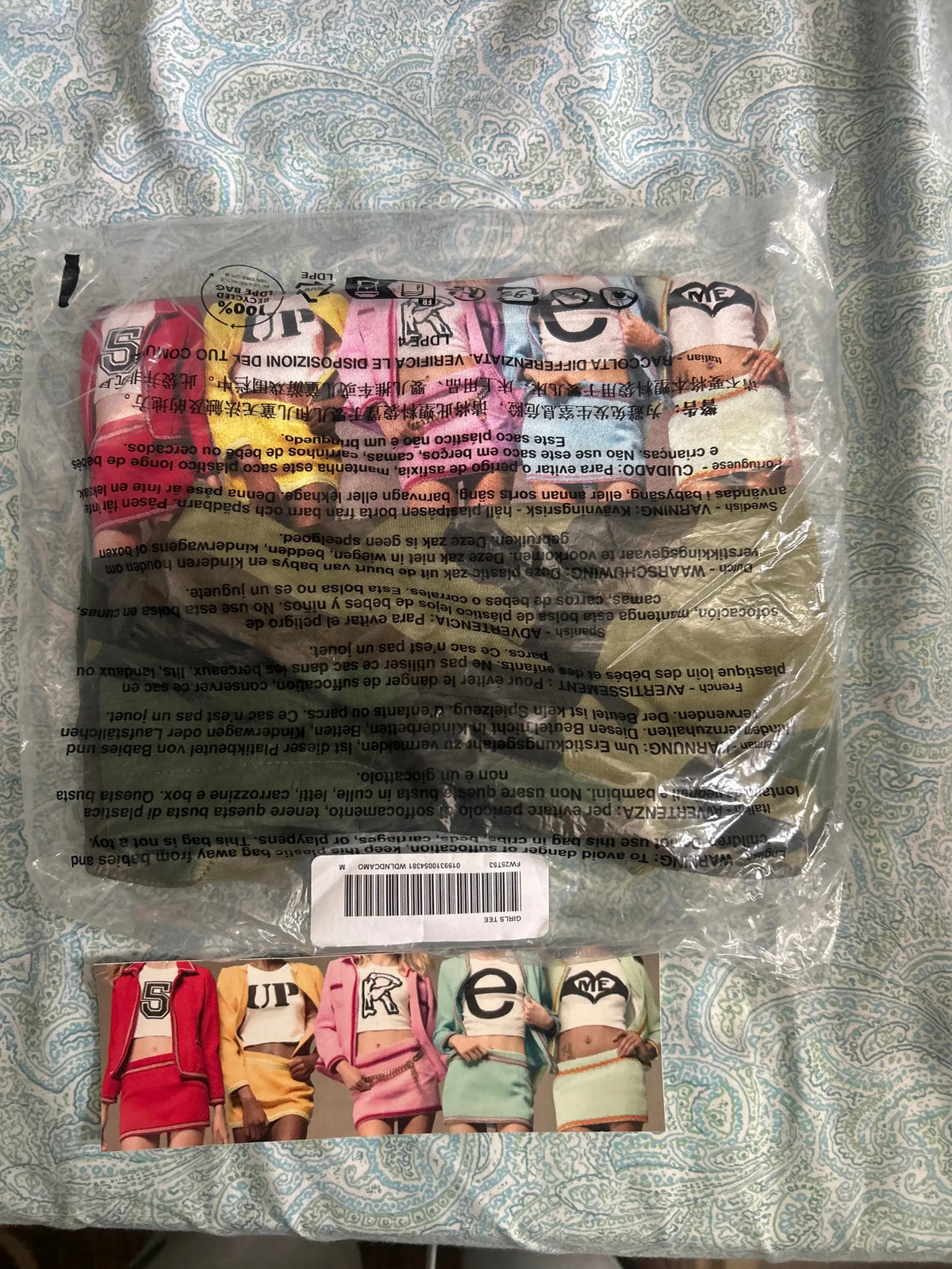 Supreme Girls Tee Camo Medium w/Girls Sticker