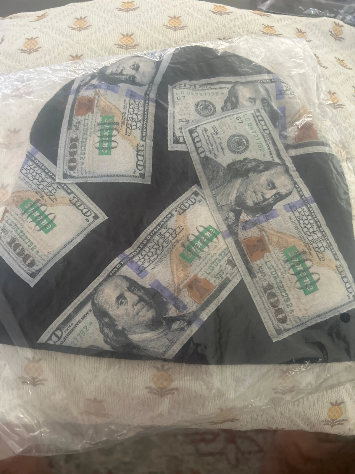 Supreme Money Beanie Black