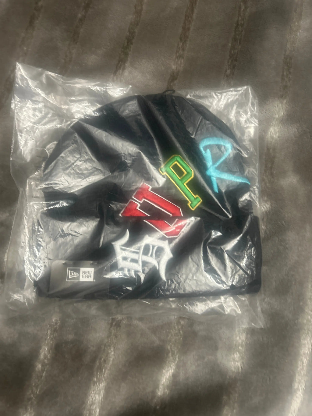 Supreme New Era Arc Beanie Navy