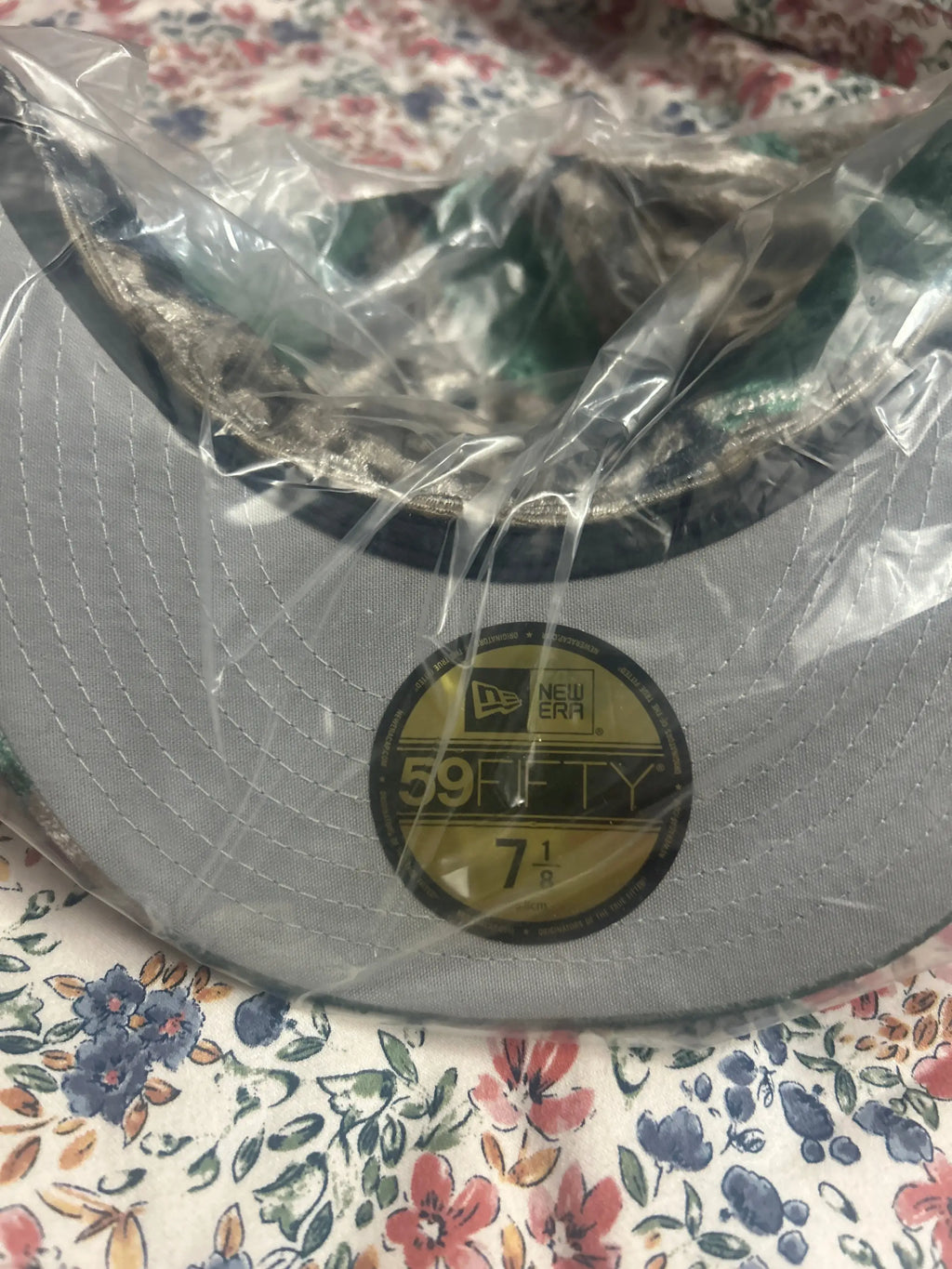 Supreme New Era Crushed Velvet Box Logo 59Fifty Camo 7 1/8”