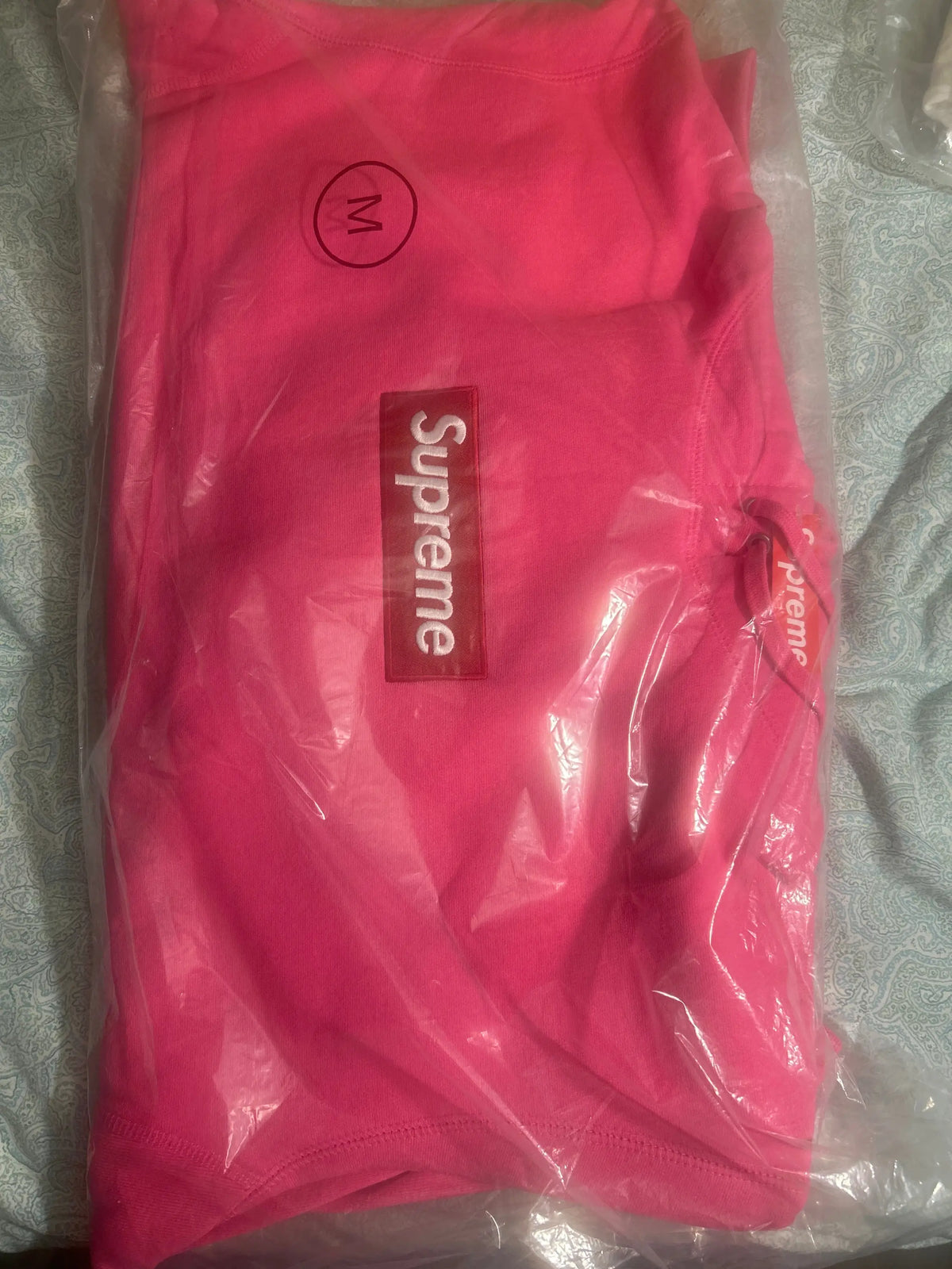 Supreme Pullover Box Logo Hooded Sweatshirt FW25 Magenta Medium
