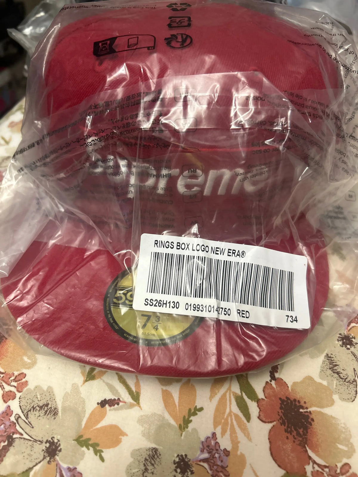 Supreme Rings Box Logo New Era Red 7 3/4"