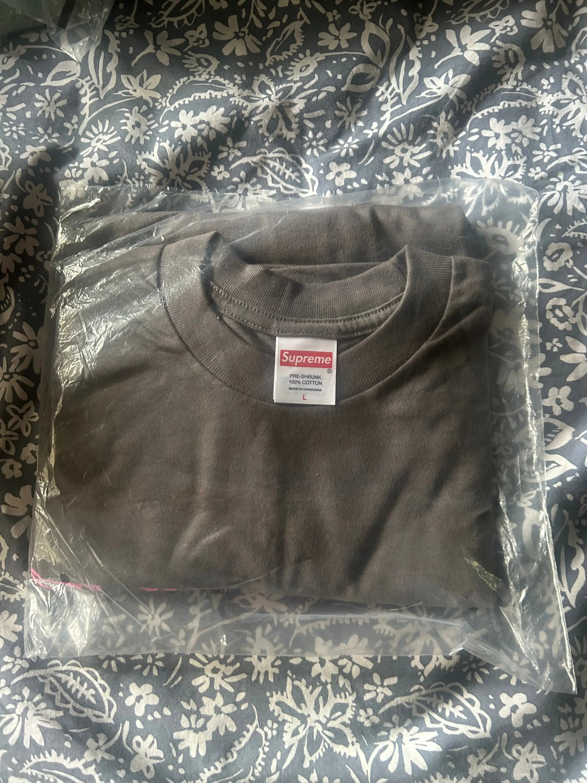 Supreme Sharp Spellout Tee Charcoal Large
