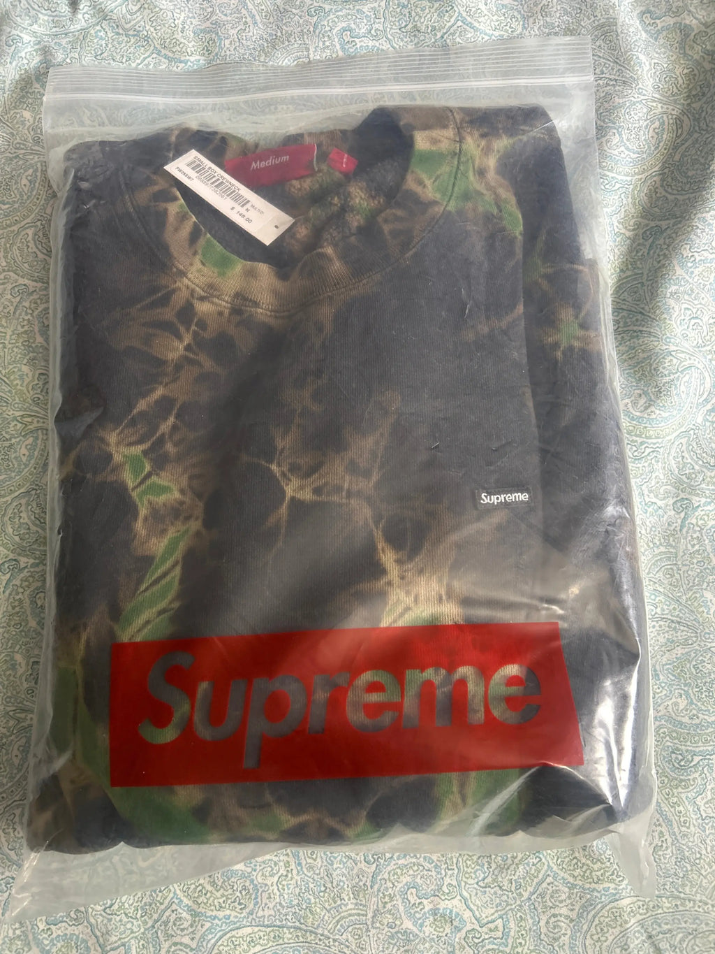 Supreme Small Box Crewneck Camo Medium FW25