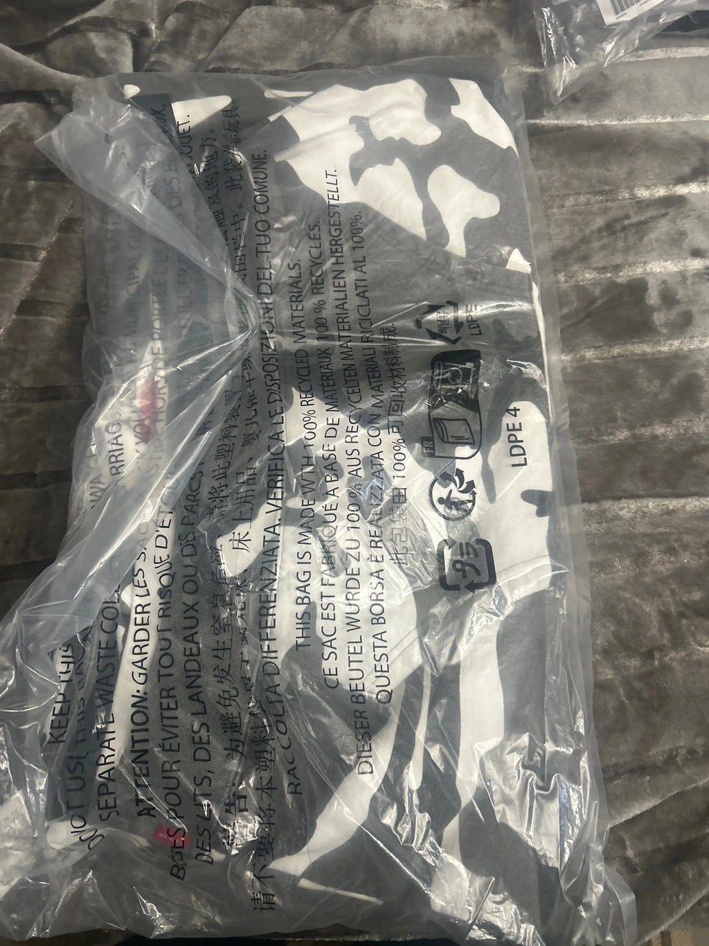 Supreme Woven Patches Hooded Sweatshirt Snow Camo Medium