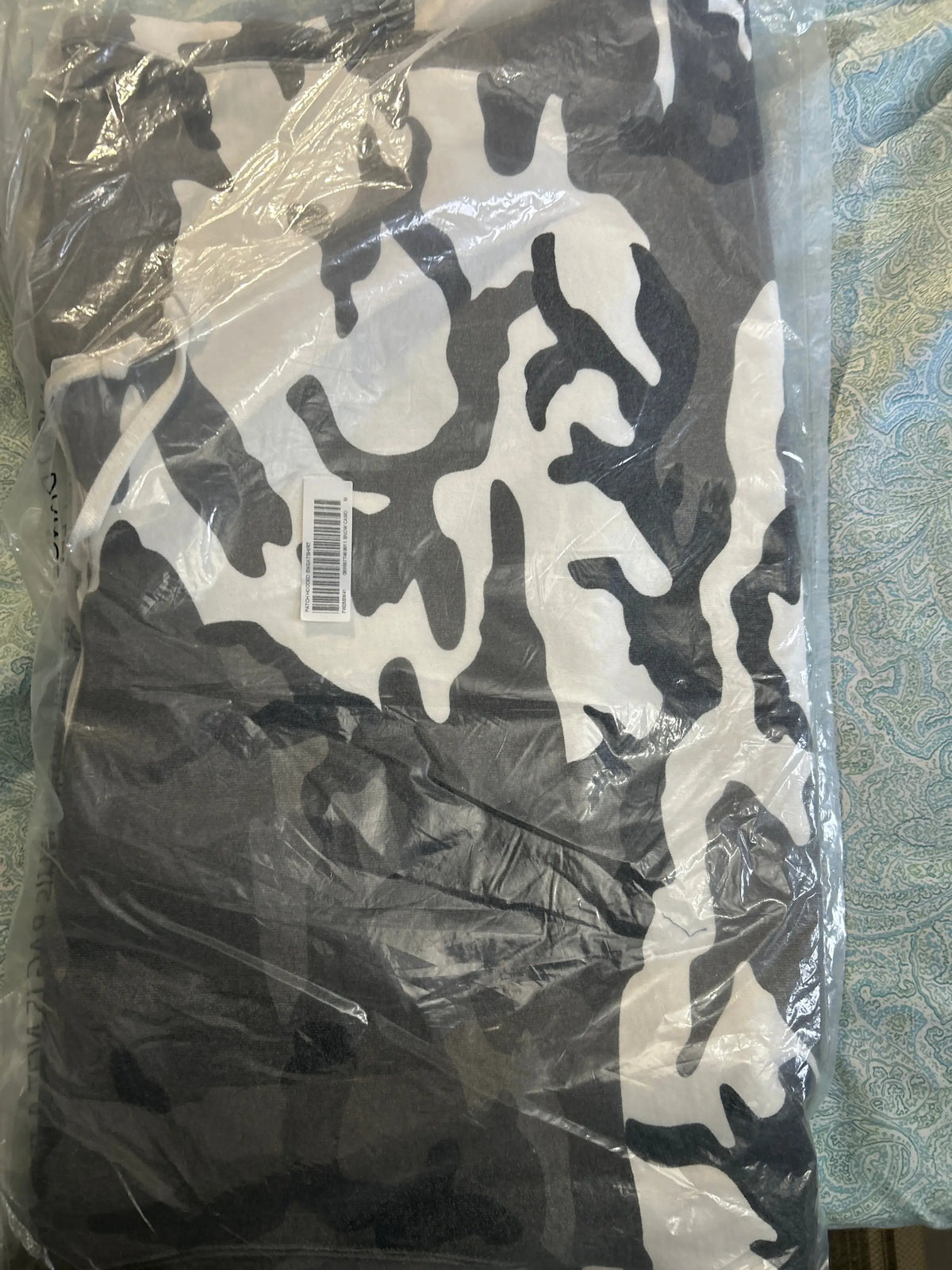 Supreme Woven Patches Hooded Sweatshirt Snow Camo Medium