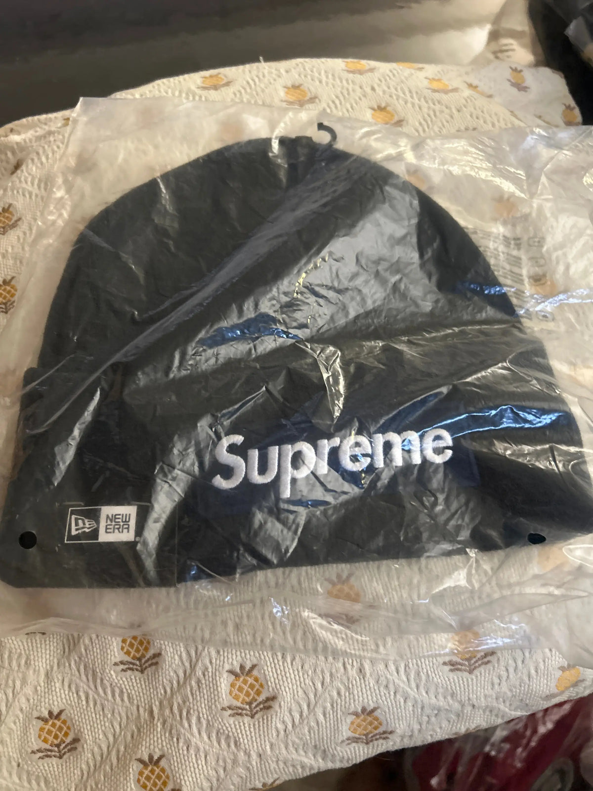 Supreme x New Era Box Logo Beanie Navy