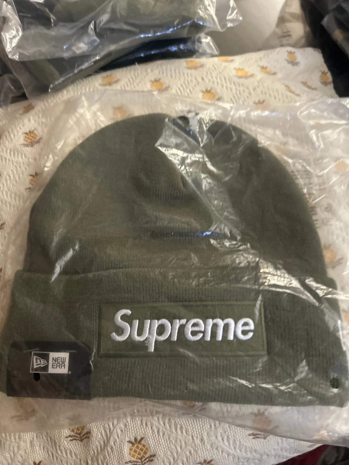 Supreme x New Era Box Logo Beanie Olive