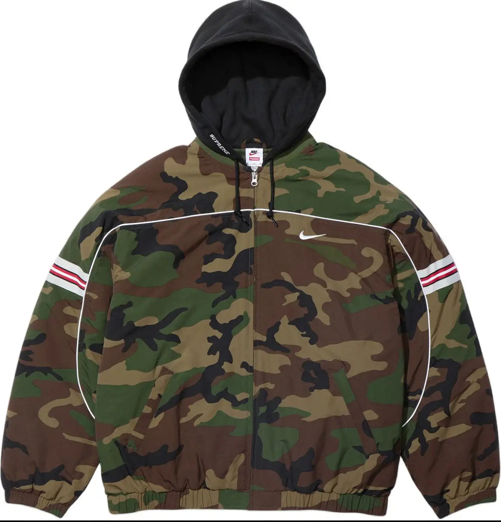Supreme x Nike Nylon Hooded Jacket Camo Large