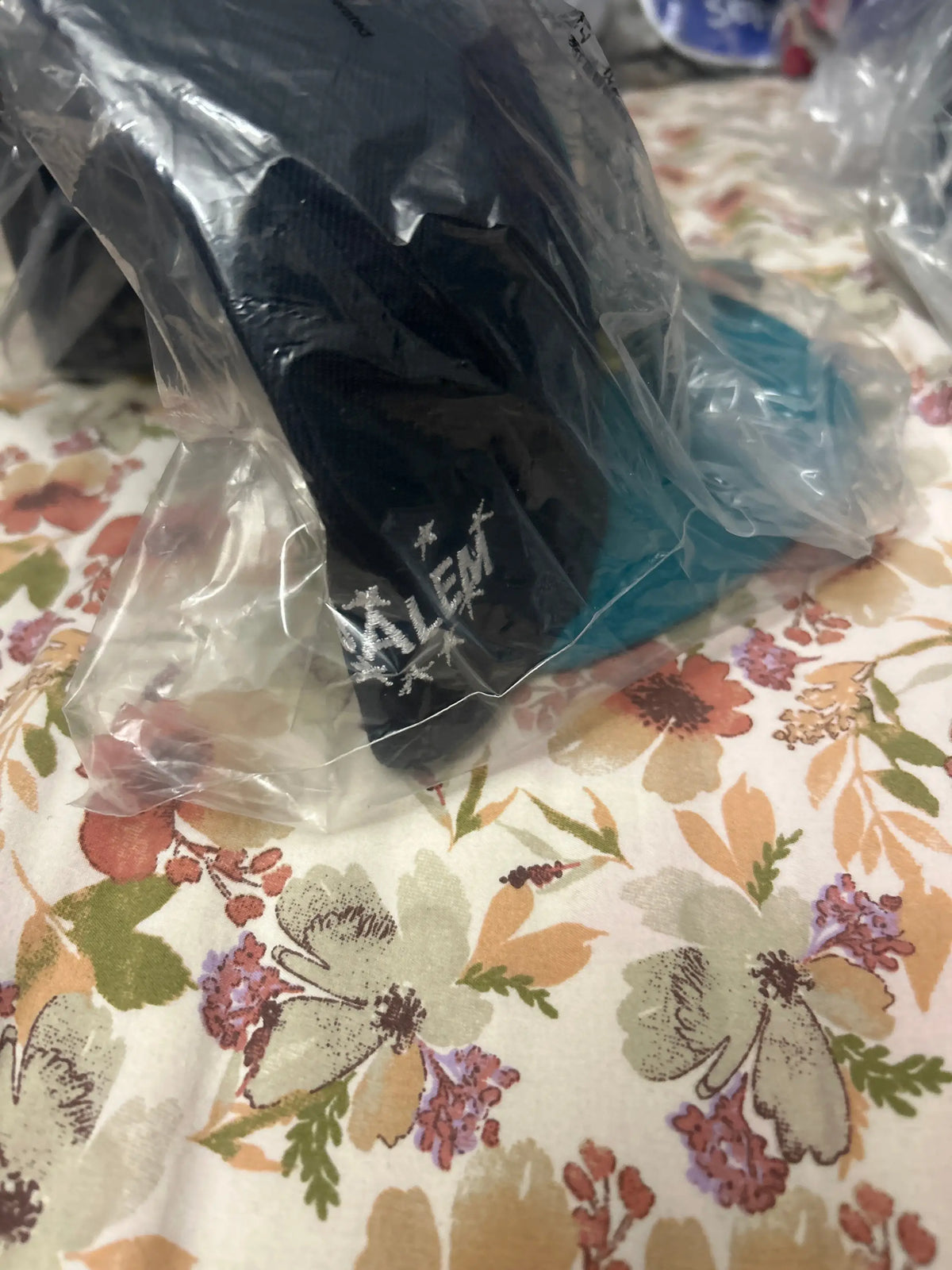 Supreme x Salem New Era Navy 7 1/2"
