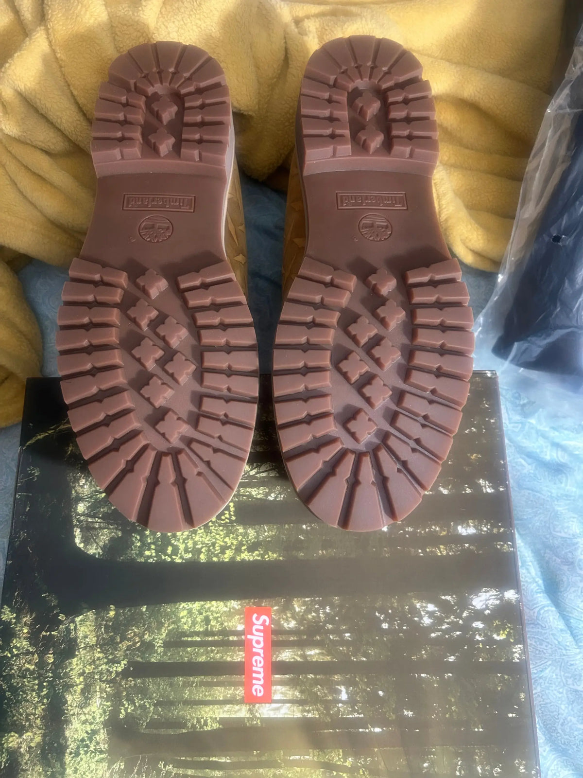 Supreme x Timberland 6” Premium Waterproof Boot Diamond Plate Wheat Size 12
